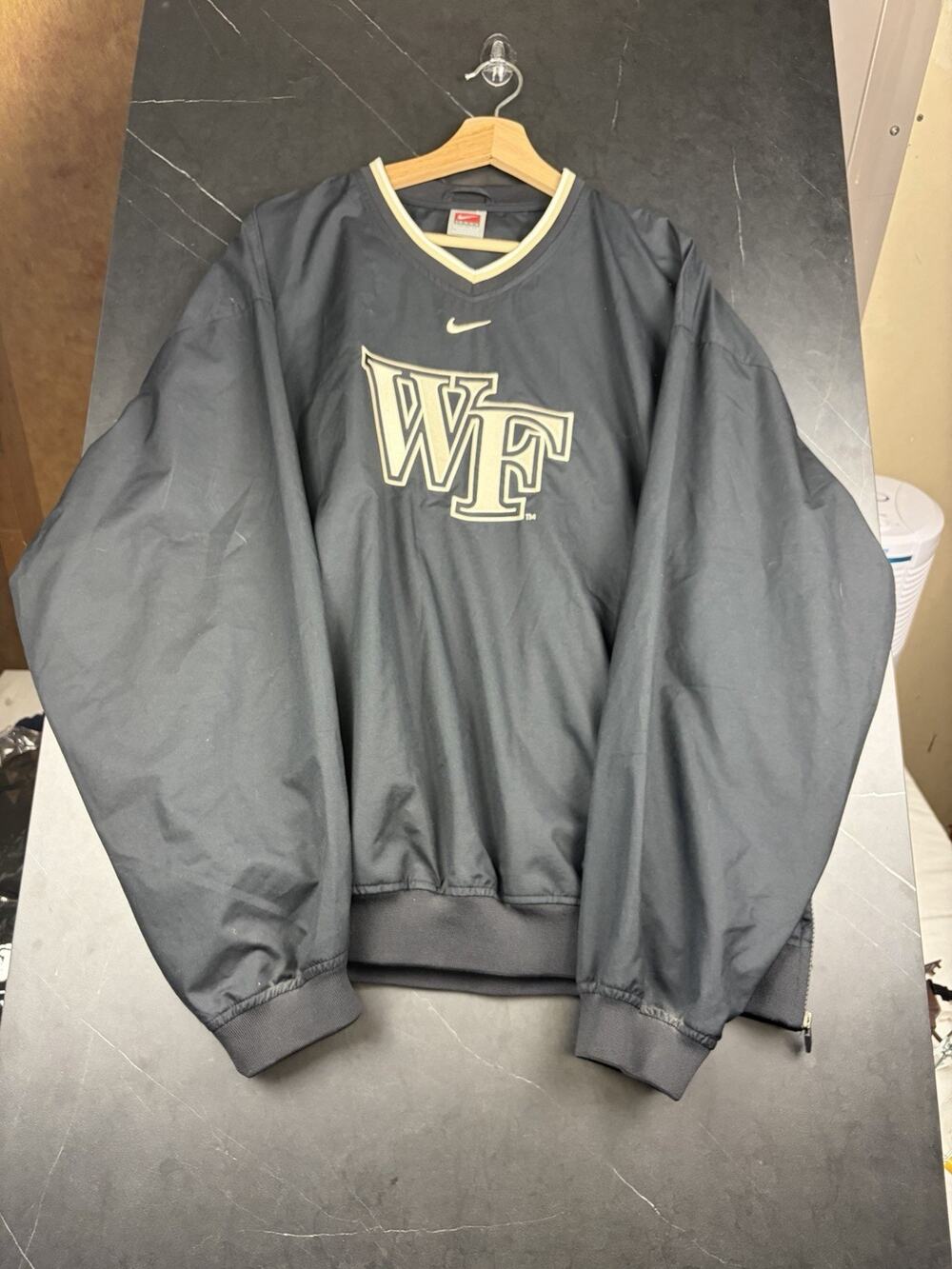 Nike Team Wake Forest Demon Deacons Pullover Jacket Men’s L Black Gold NCCA